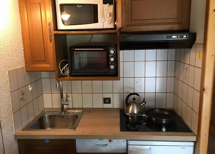 Clos Du Savoy 아파트 *